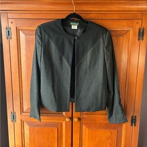 Harve Benard Women's Black and Gray Blazer